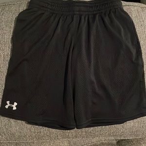 Under Armour youth large shorts